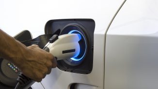 Programul Rabla Plus pentru achiziționarea de automobile electrice va fi suplimentat cu 350 tichete